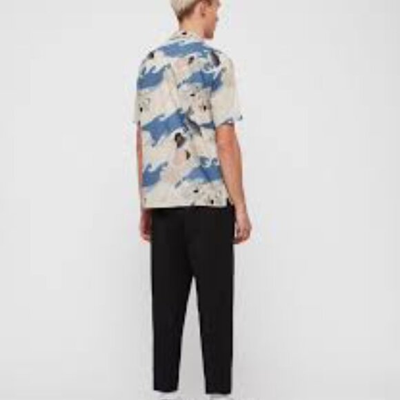 All Saints Men's Pisces Fish Koi Short Sleeve Button Down Shirt - Picture 2 of 10